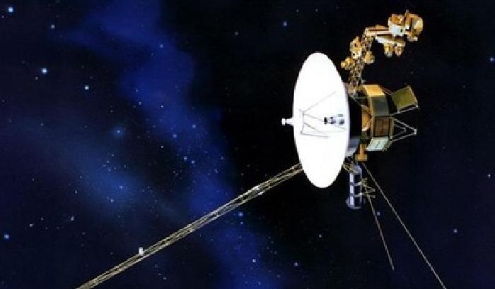 Voyager 2 record di longevità, in orbita da 35 anni