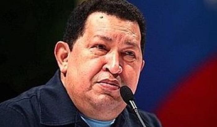 Il vice annuncia: Hugo Chavez sta per tornare