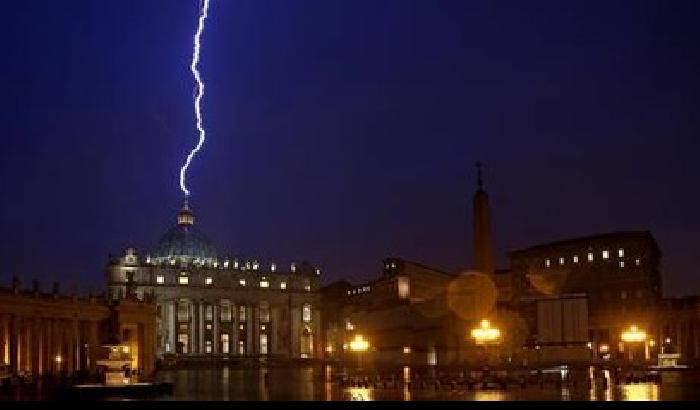 L'autore spiega la foto del fulmine