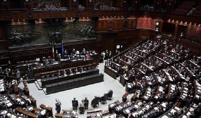 I grillini vogliono occupare il Parlamento (diretta tv)