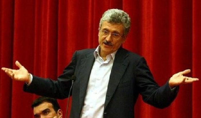 D'Alema contestato al Tasso