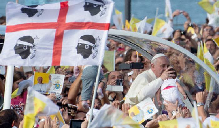 Lotta per il lavoro: il Papa a Cagliari