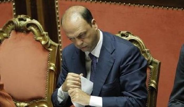 Il Pdl si spacca dopo la fiducia a Letta