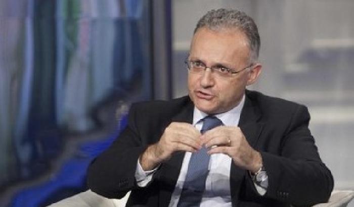 Il ministro Mauro gioca alla guerra, eppure è adulto