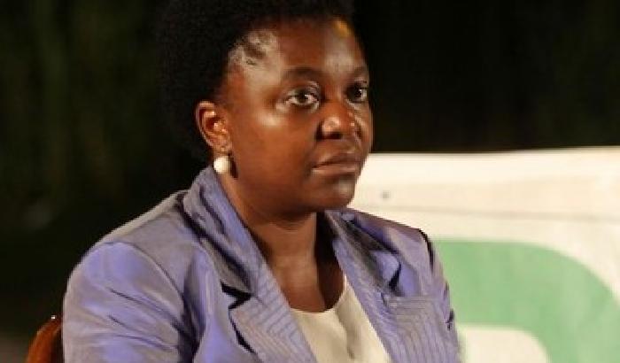 Kyenge: cambiare la Bossi-Fini con coraggio