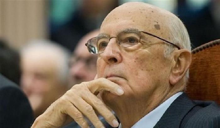 M5s: Napolitano è suddito degli stranieri