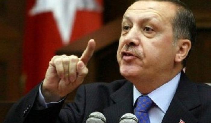 Turchia, Erdogan contro YouTube e Facebook