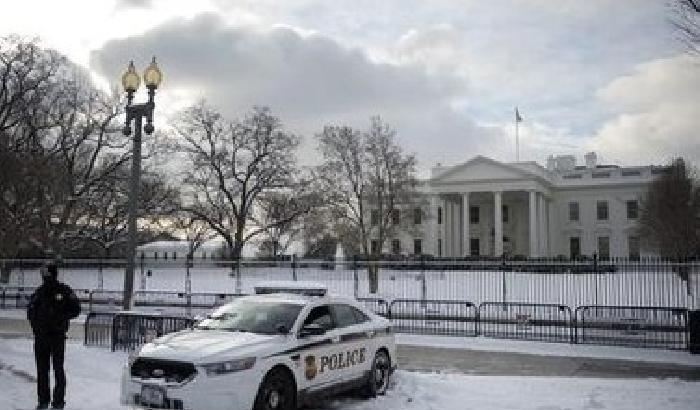 Auto contro la Casa Bianca: ennesimo scandalo dei Secret Service