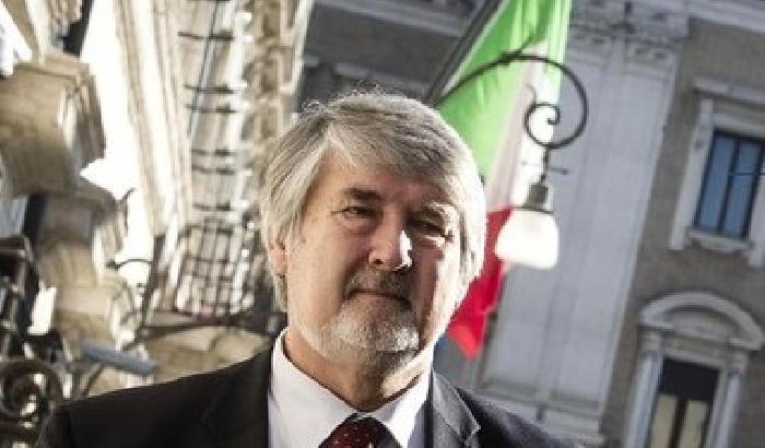 Scuola: Poletti: troppi 3 mesi vacanza, ne basta uno