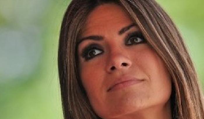 Stalking: un fan di Alessia Ventura condannato a 8 mesi