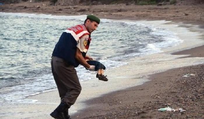 Migranti, 80 bimbi morti in mare in due mesi