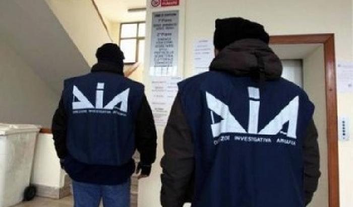 Mafia: arrestati 4 esponenti del clan di Messina Denaro