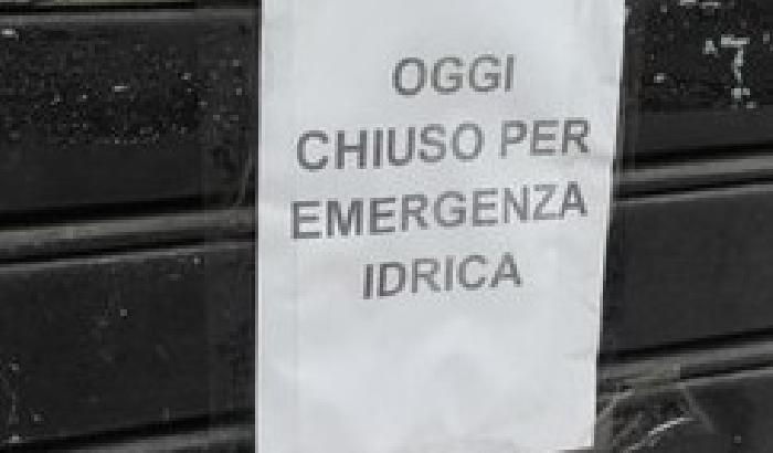 Manca l'acqua a Messina: guasto a un tubo, riparazione in serata