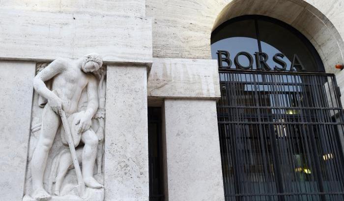 Il No fa bene alle borse: piazza affari chiude con un +4,15%