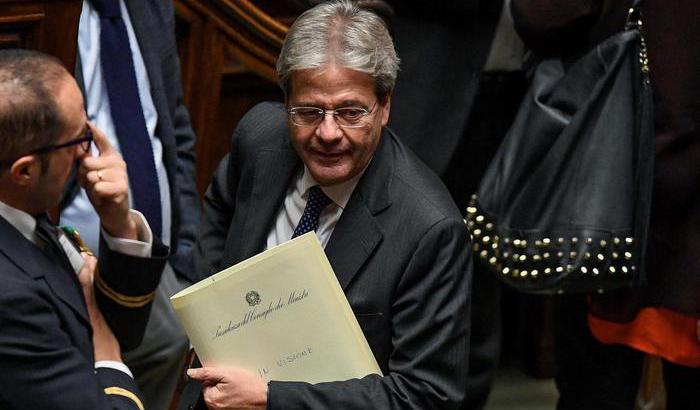 Habemus Gentiloni, governo di sopravvivenza: dovreste leggere Pasolini