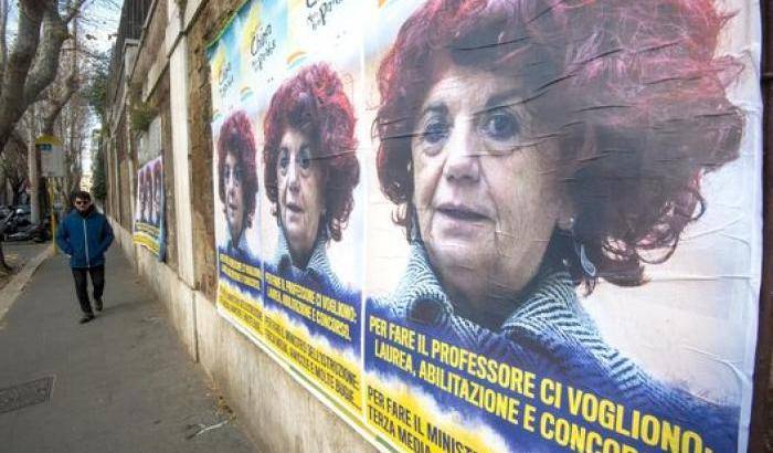 Terza media, amicizie e bugie: in azione corvi contro la Fedeli