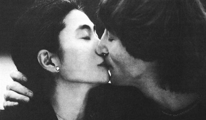 Presto un film sulla storia d'amore tra John Lennon e Yoko Ono