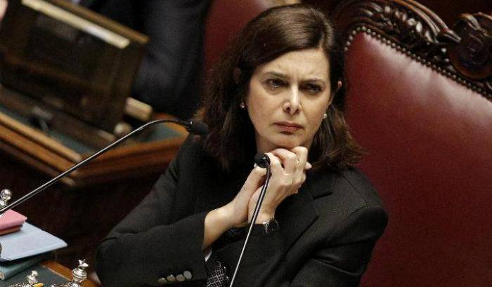 Boldrini scrive a Zuckerberg: troppa violenza su Facebook