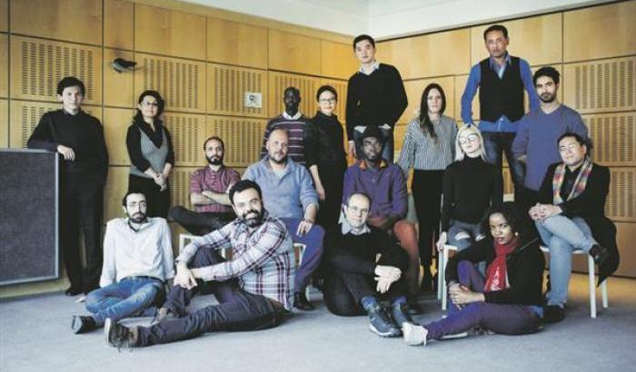 Francia, esce l’edizione di Libération scritta da 21 rifugiati