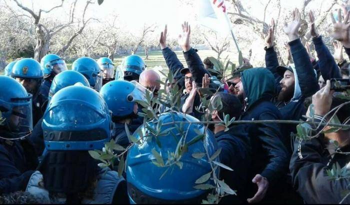 No Tap, il Salento protesta contro il gasdotto