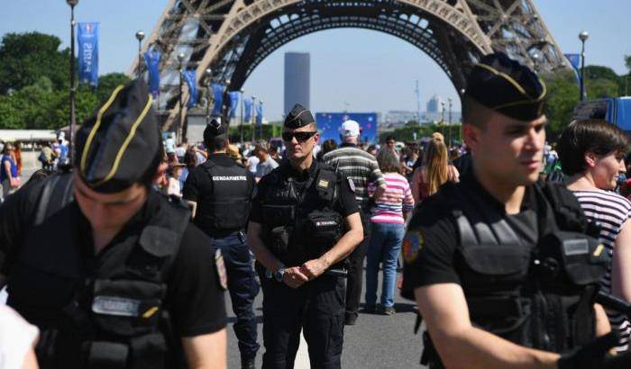 Paura terrorismo: oltre 1000 agenti a vegliare su Francia-Inghilterra