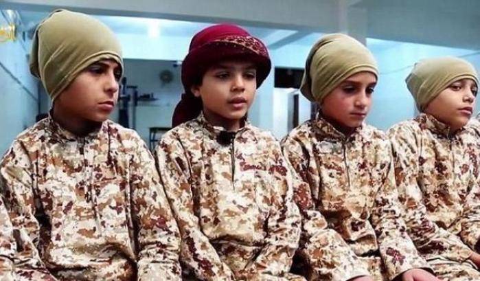 Centinaia di ragazzini europei arruolati nelle milizie del Califfato