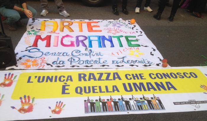 Storia di resistenza al razzismo quotidiano nella Torino multietnica