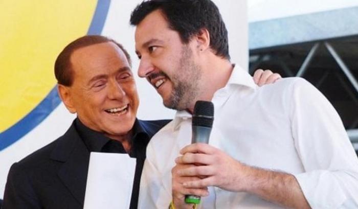 Berlusconi abbraccia Salvini nel nome dell’odio ai giudici: "gli sono vicino"