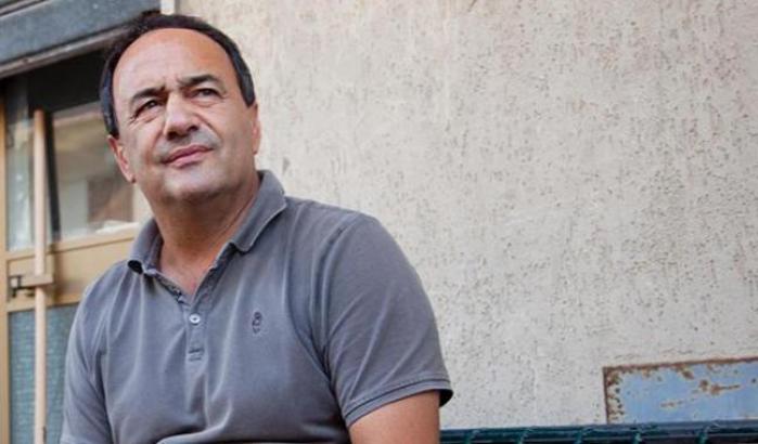Anche per il Tribunale del Riesame Mimmo Lucano è innocente: l'ex sindaco di Riace resta libero