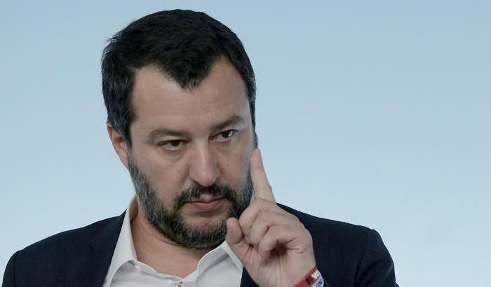 Matteo Salvini: "Le sardine non mi fanno passare inosservato. Andrò in piazza a ringraziarli"