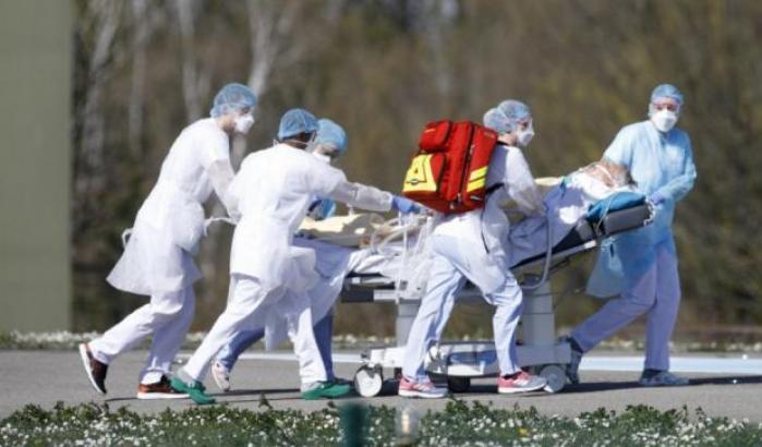 In Inghilterra il Coronavirus uccide un bambino di cinque anni: è la vittima più giovane al mondo