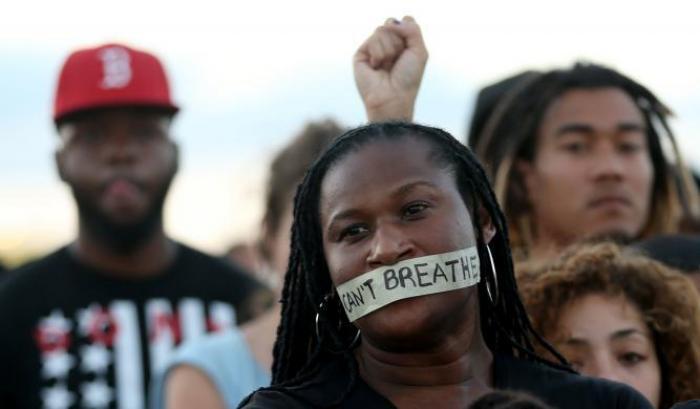 Manifestanti per George Floyd