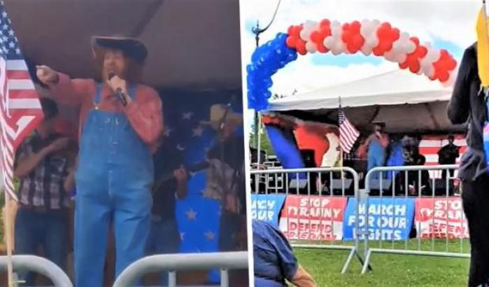 L'attore Sacha Baron Cohen travestito si è infiltrato al rally degli estremisti di destra americani