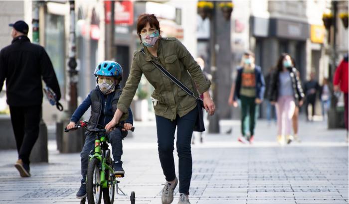 L'Istat: un'impresa su tre rischia la chiusura per crisi e solo una famiglia su tre ha riserve solo per tre mesi