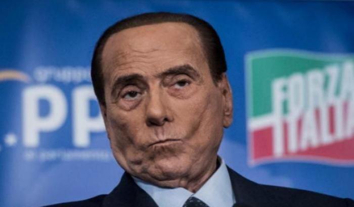 Berlusconi: "Sto ancora riflettendo su voto, sono molto perplesso su questo referendum"