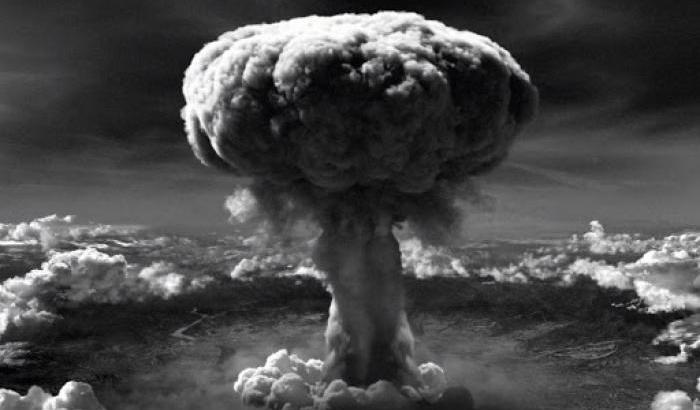 Hiroshima, il mondo non ha imparato niente: 75 anni dopo, il nucleare è ancora pronto a cancellare la vita