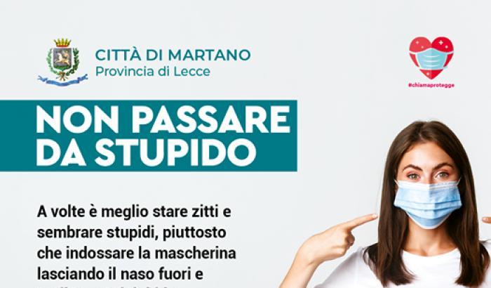 La campagna per la mascherina che spopola sul web: "Capirei se ti chiedessero di mettere una pigna in c...o"