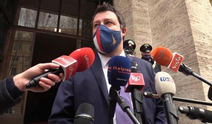 Salvini attribuisce a Draghi le sue parole: "Siamo d'accordo per un ritorno alla vita"