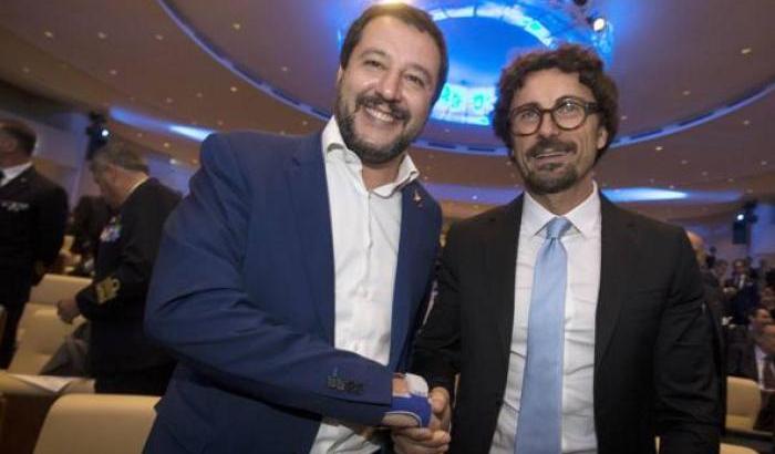 Open Arms, Toninelli preannuncia azioni legali: "No allo scaricabarile di Salvini"
