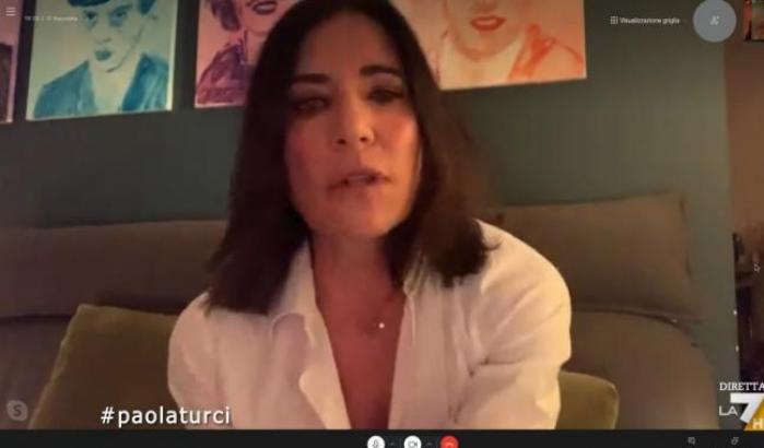 La denuncia di Paola Turci: "Chi mi insulta sui social è spesso un fan di Meloni e Salvini"