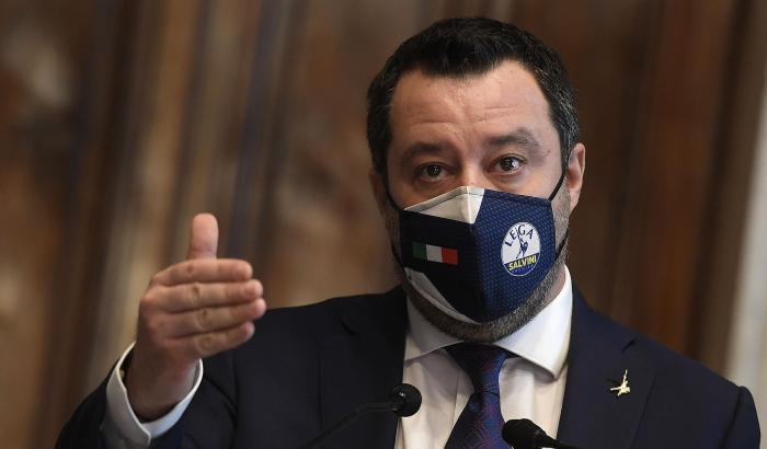 Salvini risponde a Letta: "Se non mi attacca vive male, ma non ci pagano per questo"