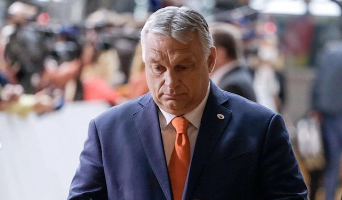 L'europarlamento condanna e Orban replica: "Mai Lgbtqi nelle scuole"