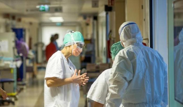 Sei medici no-vax sono stati sospesi dall'ospedale di Viterbo