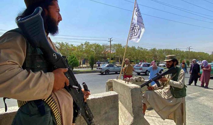 Checkpoint dei talebani a Kabul