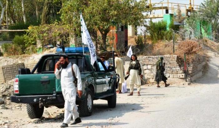Quattro talebani uccisi nel Nangarhar: si sospetta un attacco dell'Isis-k