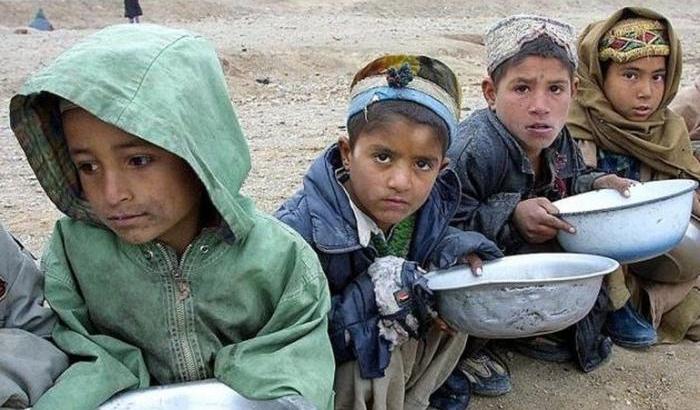 Shock in Afghanistan: 8 fratelli e sorelle orfani trovati morti a causa della fame