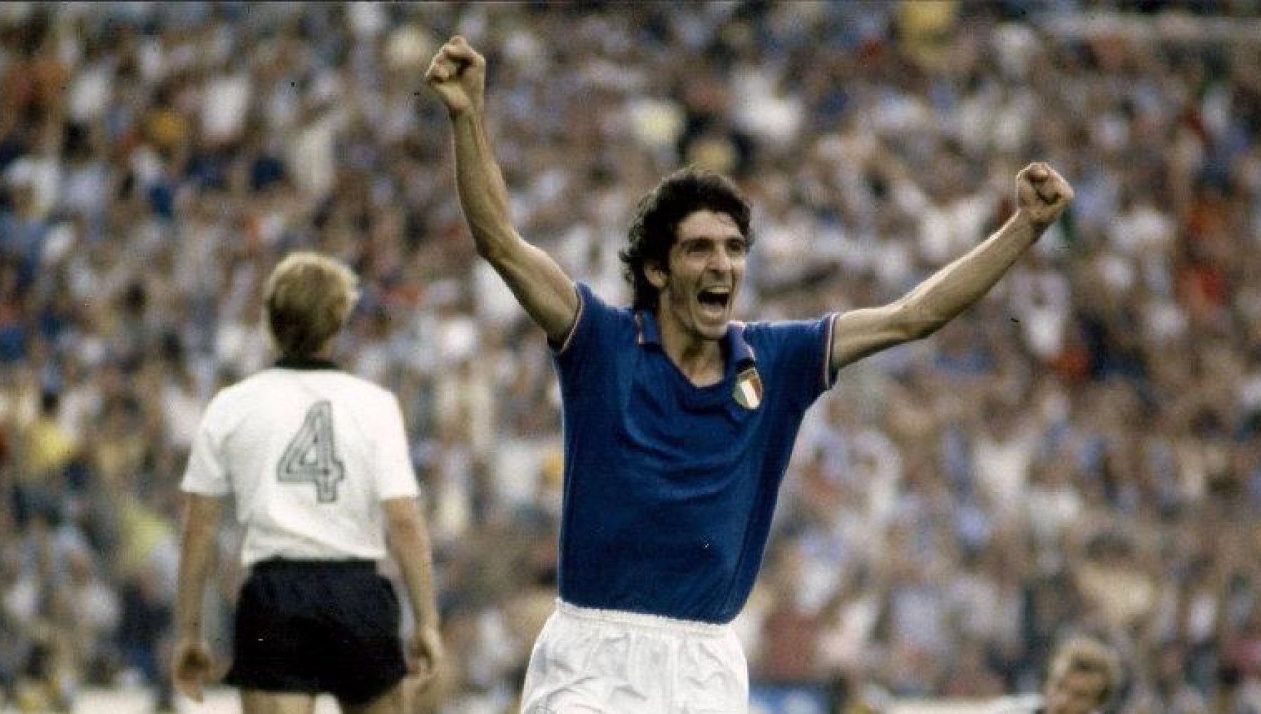 Approvata la mozione per intitolare a Paolo Rossi lo stadio olimpico di Roma