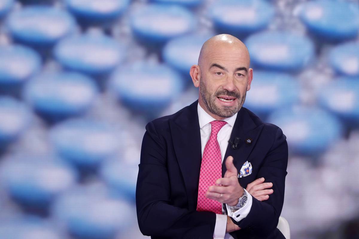 Bassetti frena gli entusiasmi sulla pillola anti Covid Merck: "Svolta, ma non per tutti"