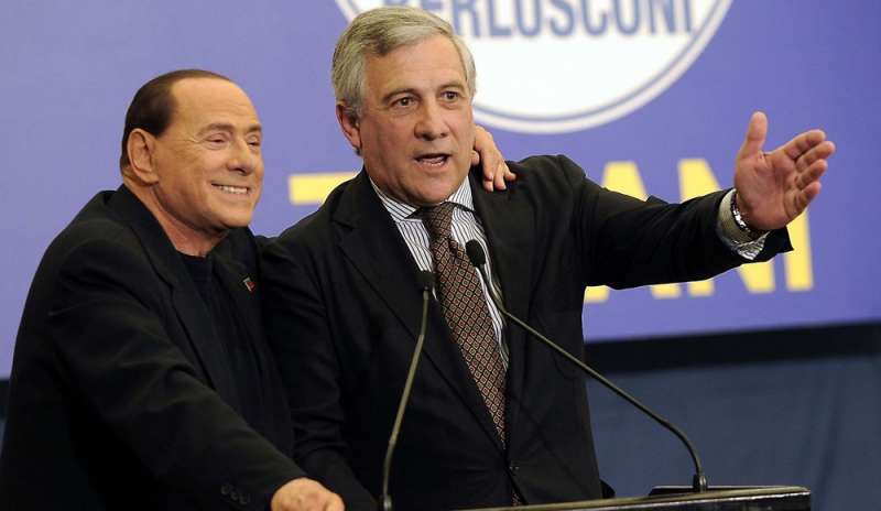 La proposta horror di Tajani: "Berlusconi al Quirinale e Draghi a palazzo Chigi"