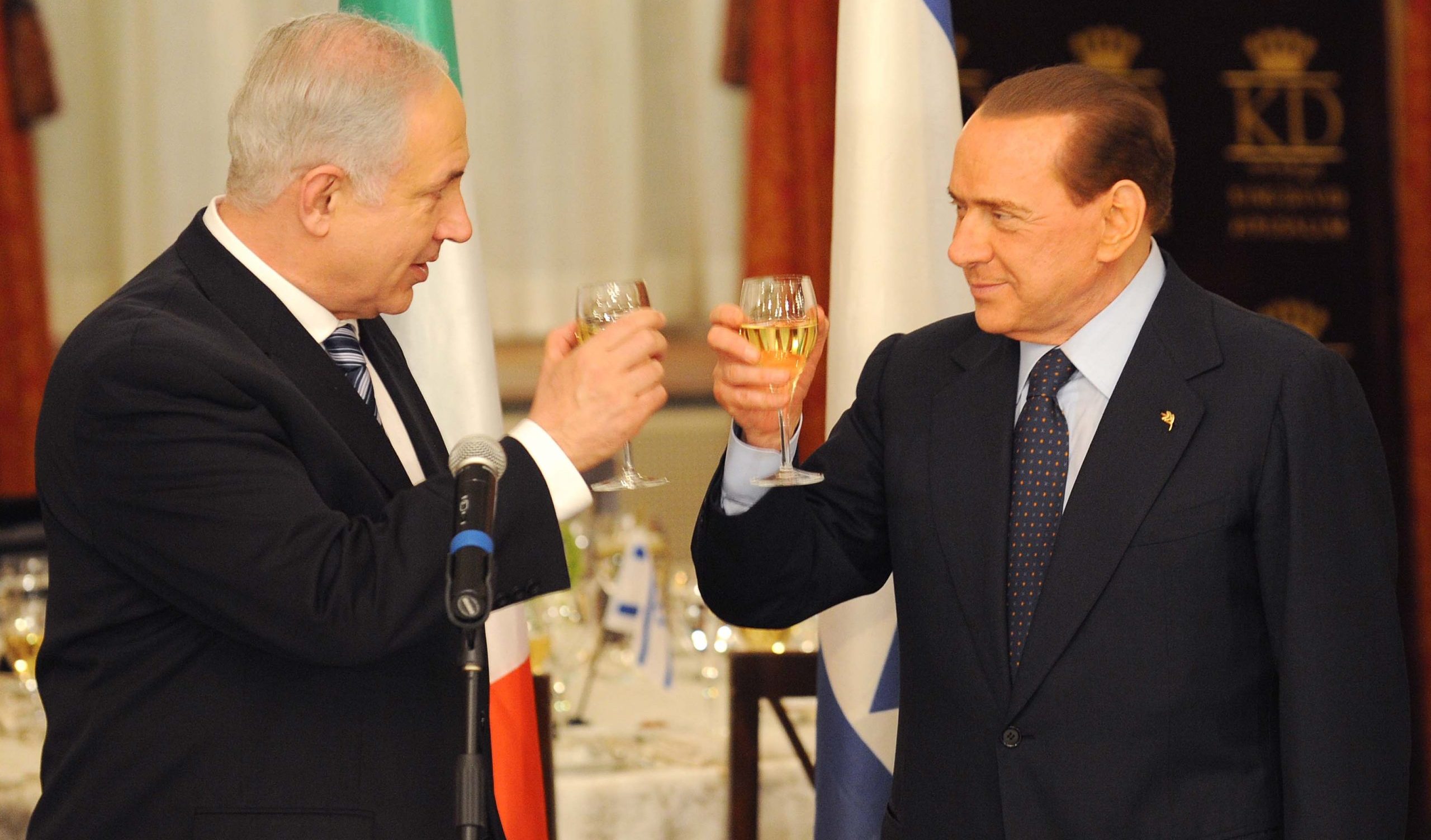 Tra Netanyahu e Berlusconi fu amore a prima vista. E oggi..